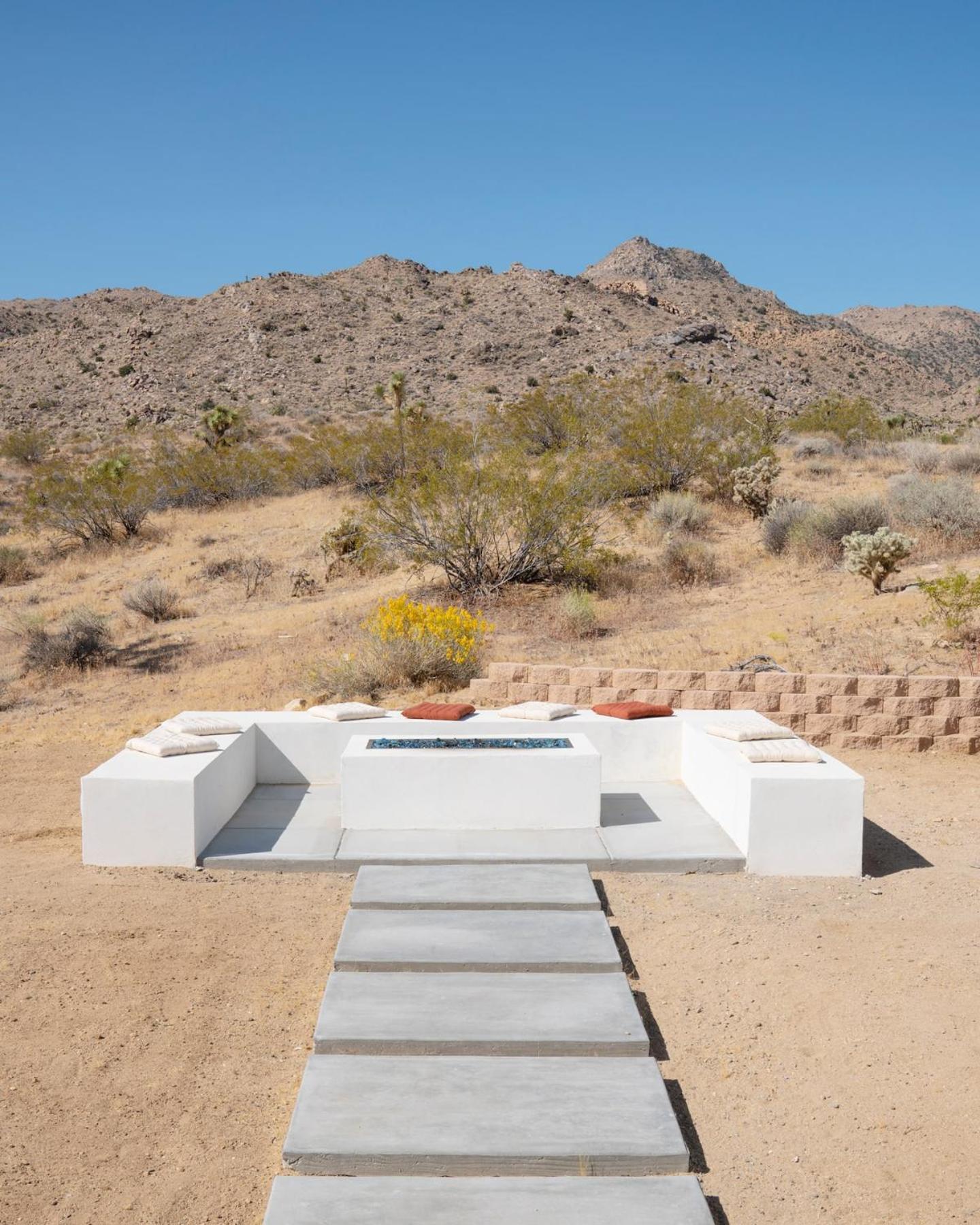 Experience Desert Serenity Gateway To Joshua Tree Exterior photo